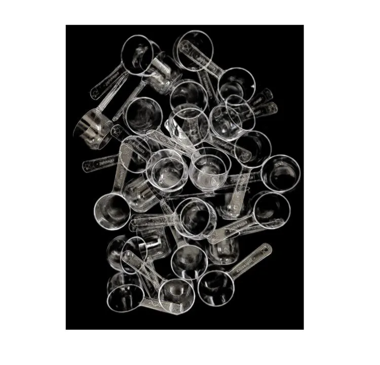 LOT DE 10 MESURETTES 25 ML